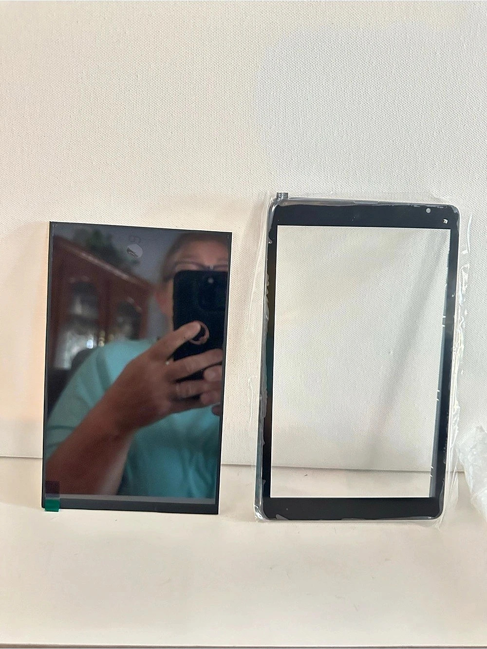WCGX-INX8.0-9365DA Black & Silver Display Screen